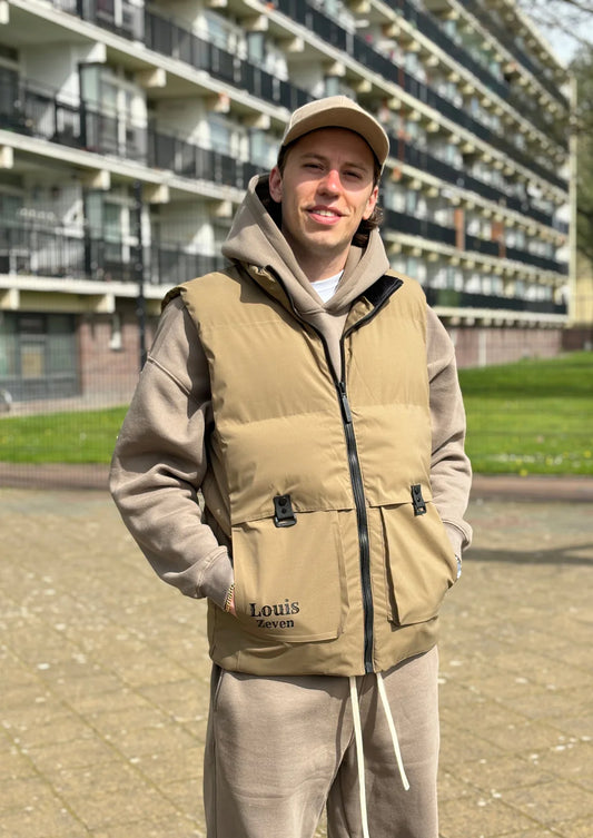 Gewatteerde Heren bodywarmer in het kaki / army green met zakken