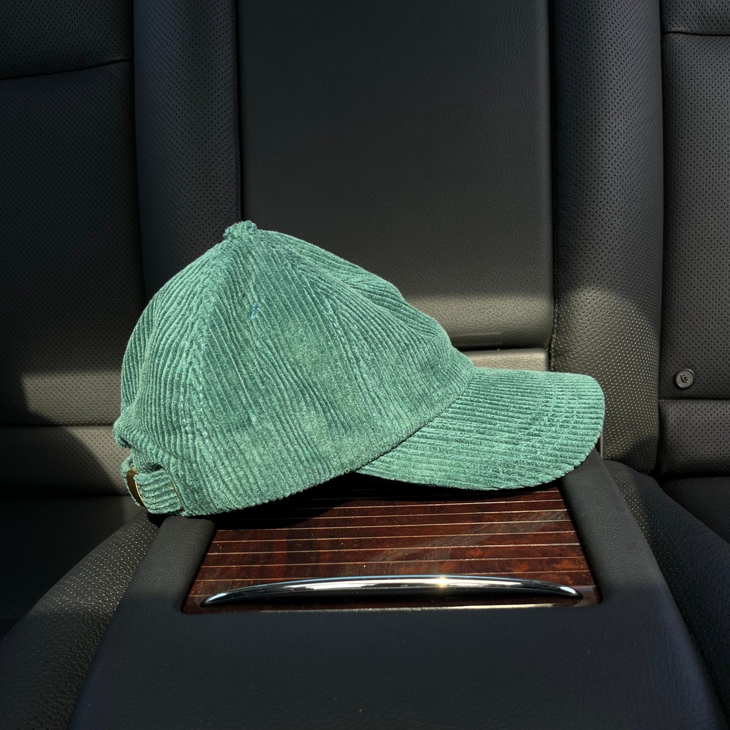 Corduroy pet emerald groen cap